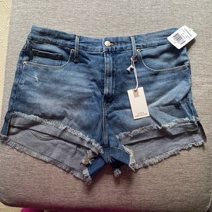 Good American “Good Curve” Short